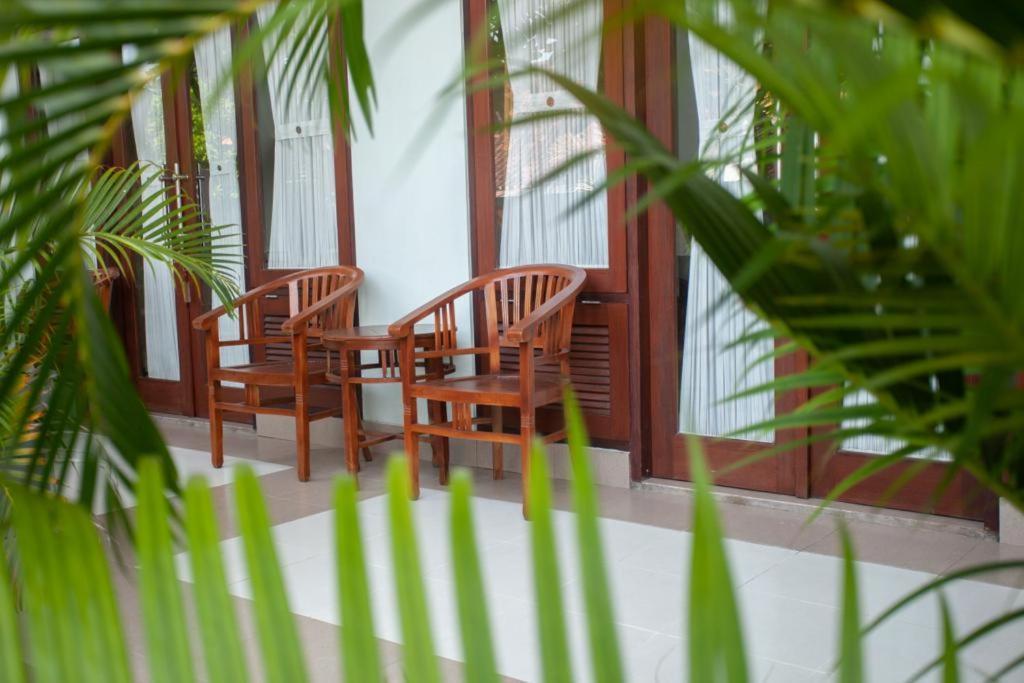 Batununggul Mae Mae Beach House מראה חיצוני תמונה