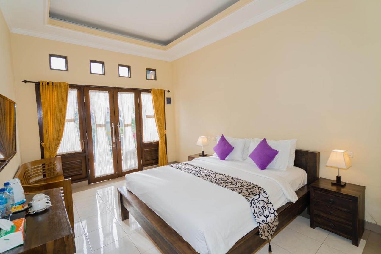 Batununggul Mae Mae Beach House מראה חיצוני תמונה