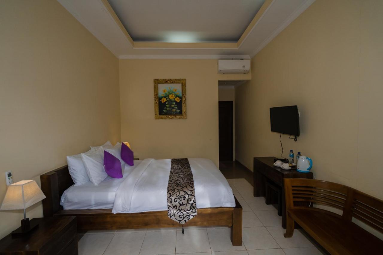 Batununggul Mae Mae Beach House מראה חיצוני תמונה