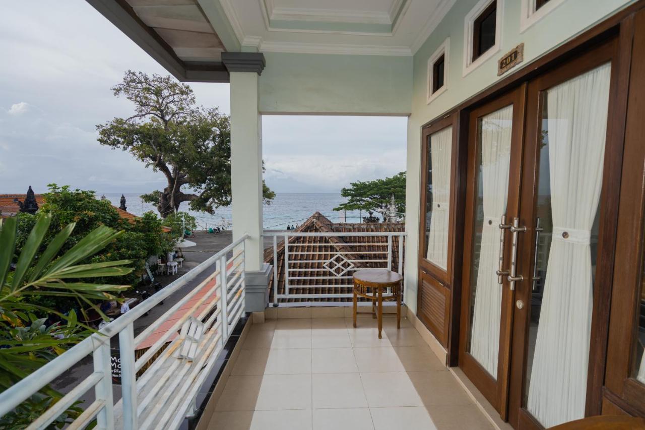 Batununggul Mae Mae Beach House מראה חיצוני תמונה