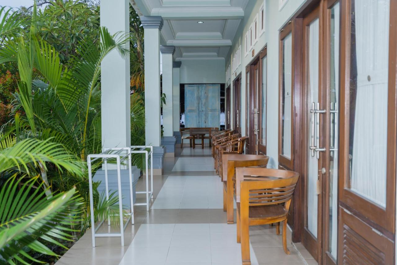 Batununggul Mae Mae Beach House מראה חיצוני תמונה